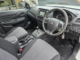 2020 Mitsubishi Triton - Thumbnail