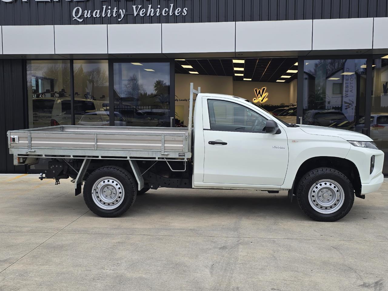 2020 Mitsubishi Triton
