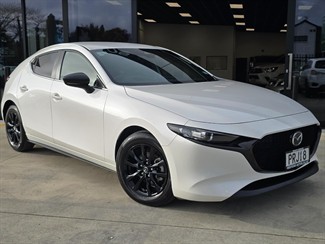 2022 Mazda 3 - Thumbnail