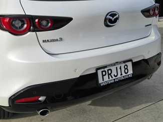 2022 Mazda 3 - Thumbnail