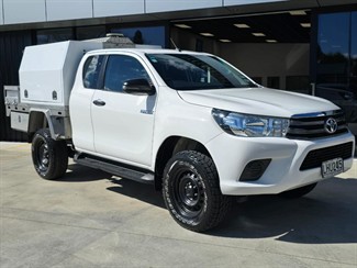 2018 Toyota Hilux - Thumbnail