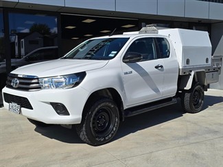 2018 Toyota Hilux - Thumbnail