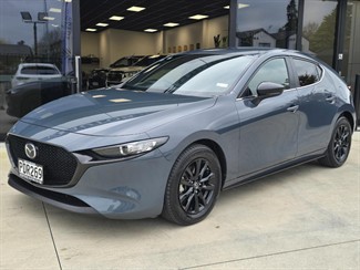 2022 Mazda 3 - Thumbnail