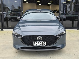 2022 Mazda 3 - Thumbnail
