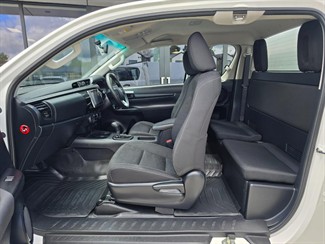2019 Toyota Hilux - Thumbnail