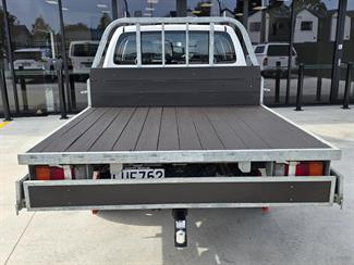 2018 Toyota Hilux - Thumbnail