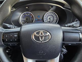 2018 Toyota Hilux - Thumbnail