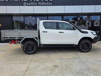 2018 Toyota Hilux - Thumbnail
