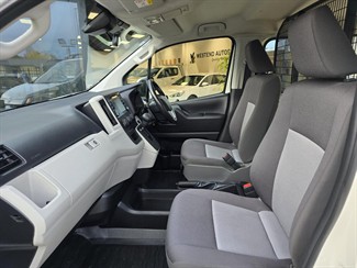 2020 Toyota Hiace - Thumbnail
