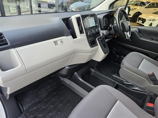 2020 Toyota Hiace - Thumbnail