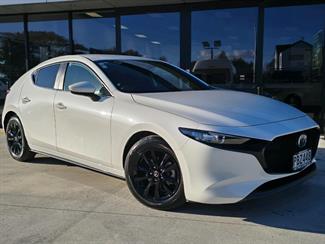 2022 Mazda 3 - Thumbnail