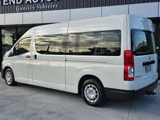 2021 Toyota Hiace - Thumbnail
