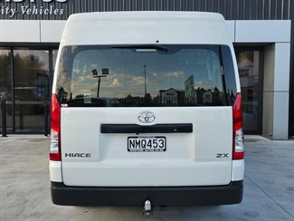 2021 Toyota Hiace - Thumbnail