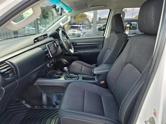 2018 Toyota Hilux - Thumbnail