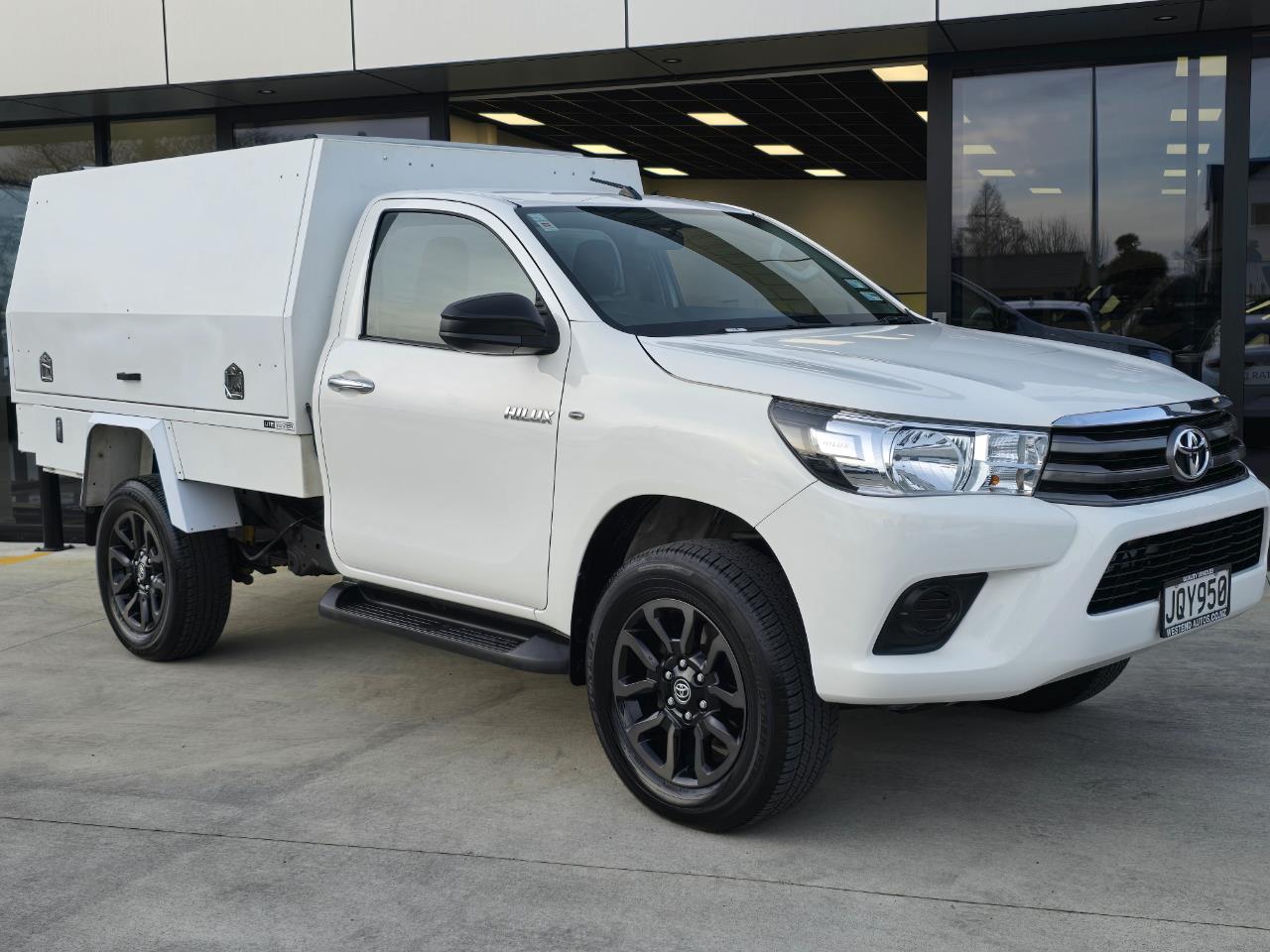 2016 Toyota Hilux
