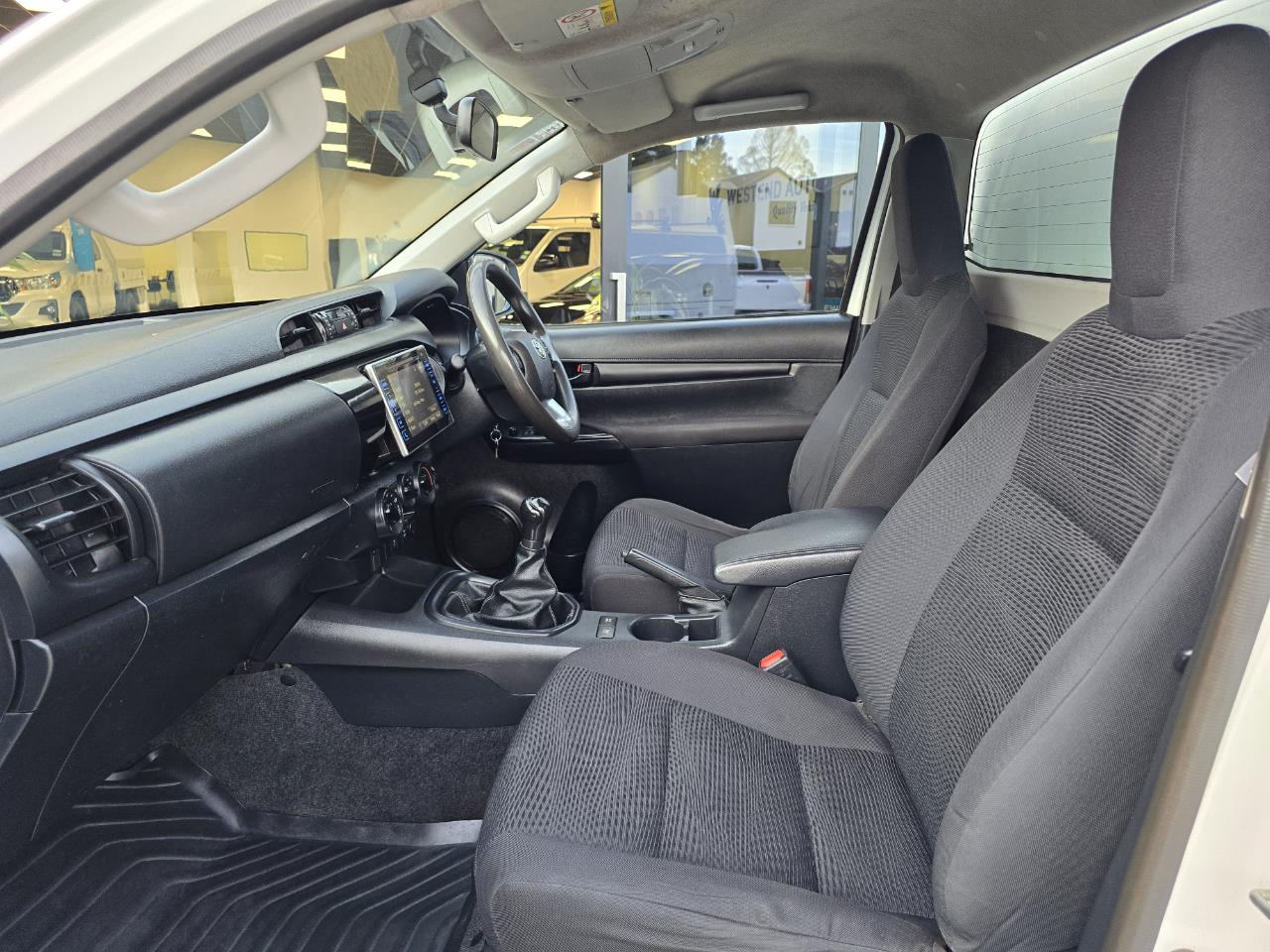2016 Toyota Hilux