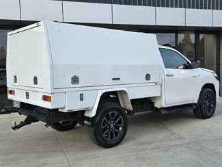 2016 Toyota Hilux - Thumbnail