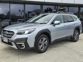 2021 Subaru Outback - Thumbnail