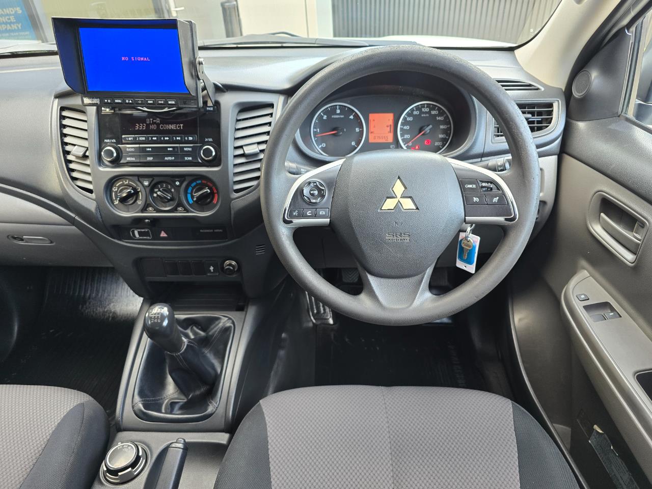 2015 Mitsubishi Triton