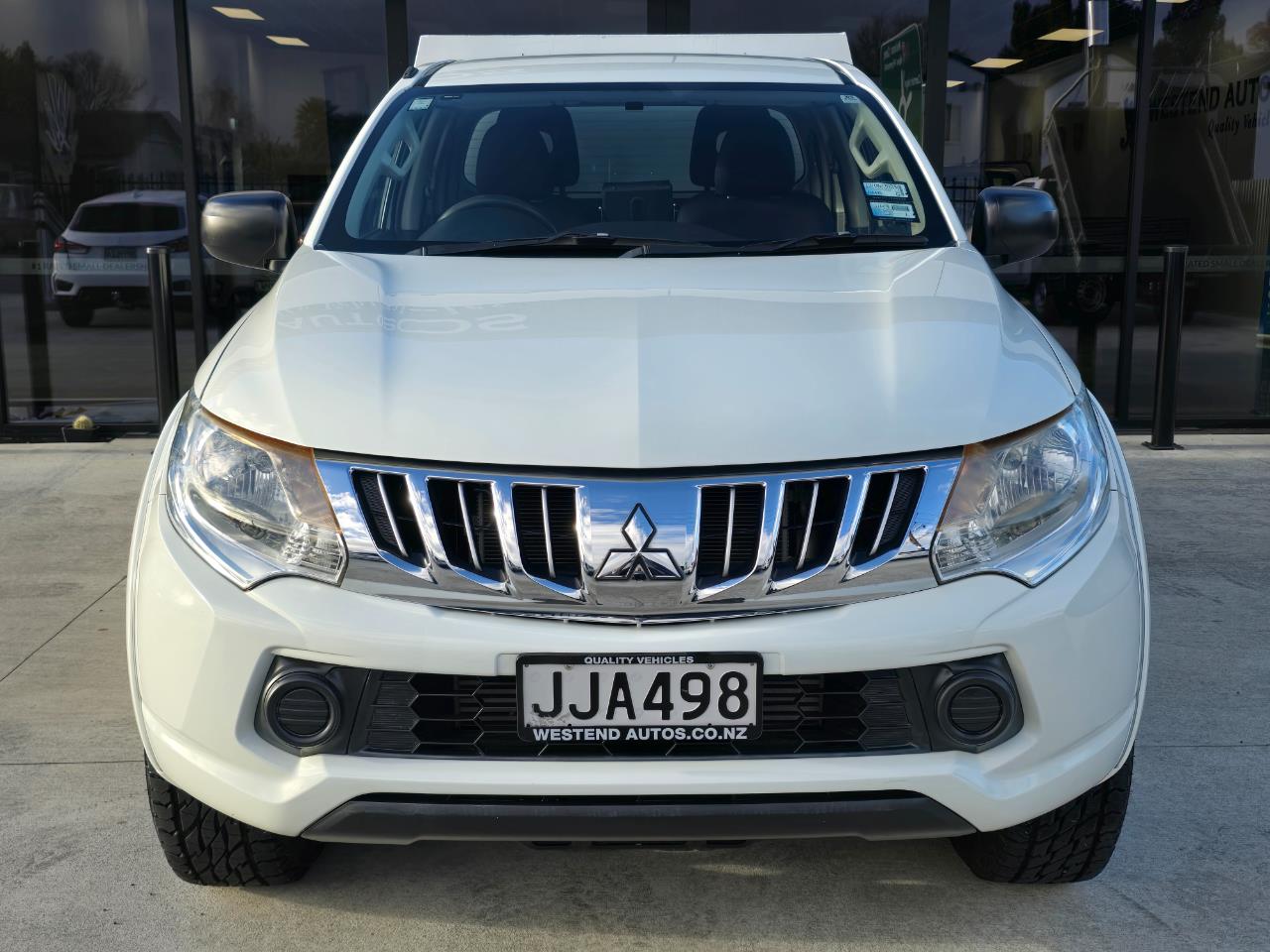 2015 Mitsubishi Triton