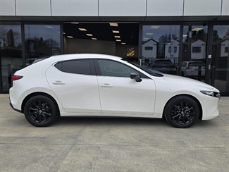 2023 Mazda 3 - Thumbnail