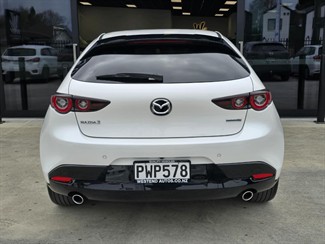 2023 Mazda 3 - Thumbnail
