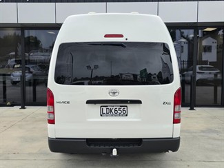 2018 Toyota Hiace - Thumbnail