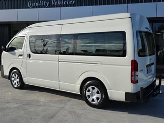 2019 Toyota Hiace - Thumbnail