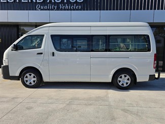 2019 Toyota Hiace - Thumbnail