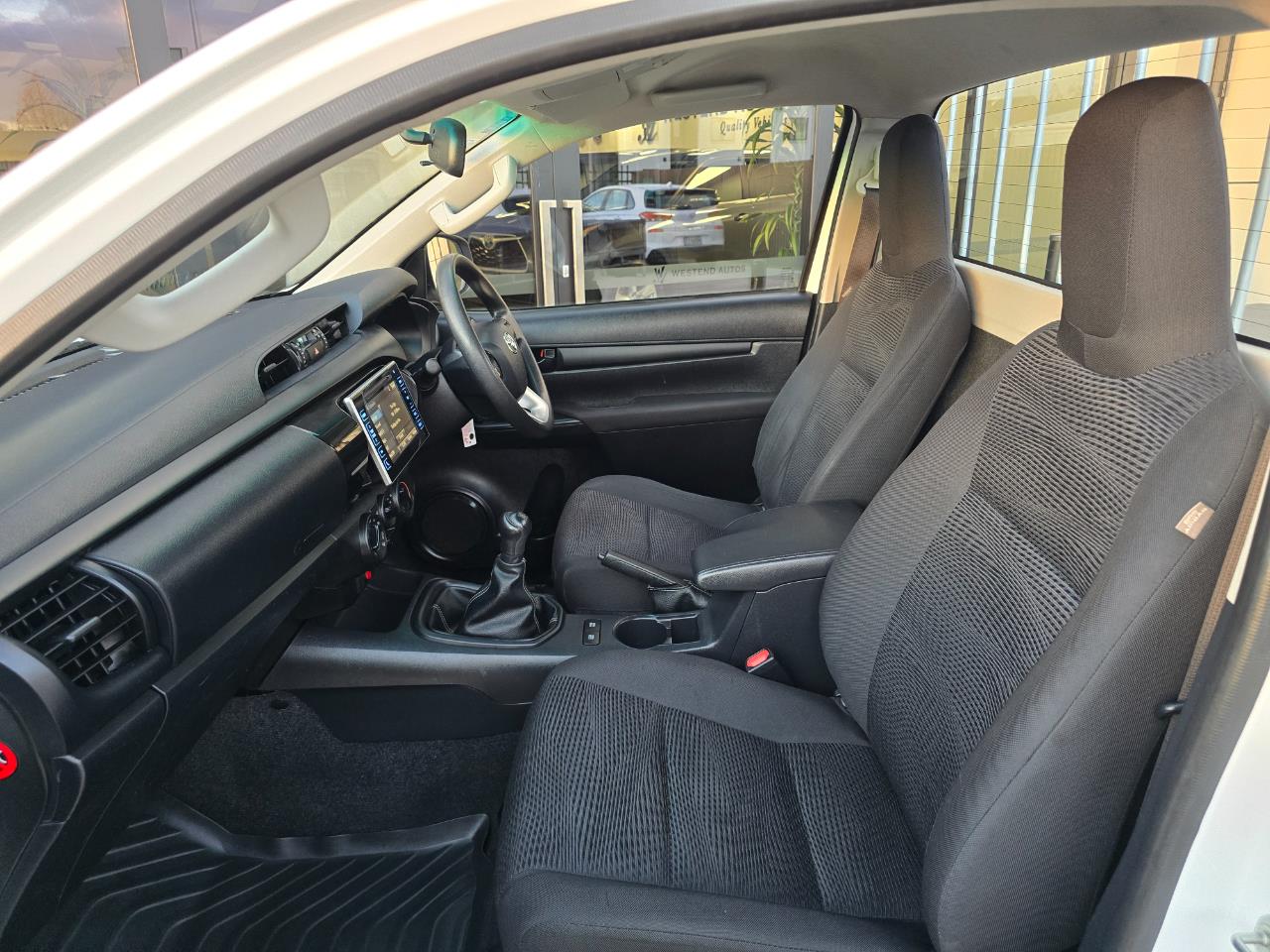 2016 Toyota Hilux
