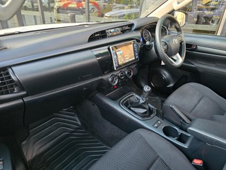 2016 Toyota Hilux - Thumbnail