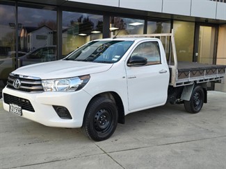 2016 Toyota Hilux - Thumbnail
