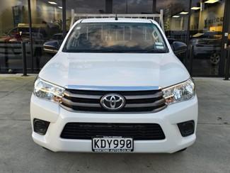 2016 Toyota Hilux - Thumbnail