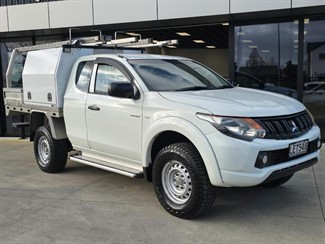 2018 Mitsubishi Triton - Thumbnail