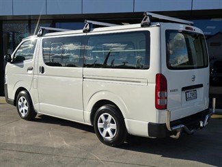 2018 Toyota Hiace - Thumbnail