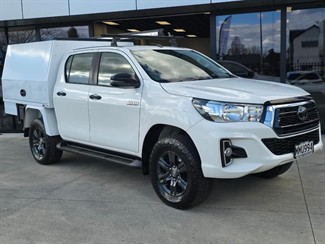 2019 Toyota Hilux - Thumbnail
