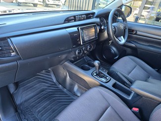 2018 Toyota Hilux - Thumbnail
