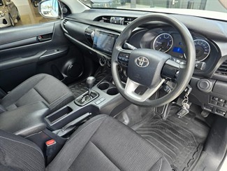 2019 Toyota Hilux - Thumbnail