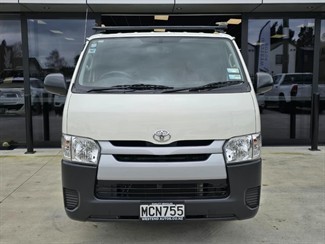 2019 Toyota Hiace - Thumbnail