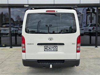 2019 Toyota Hiace - Thumbnail