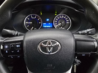 2019 Toyota Hilux - Thumbnail