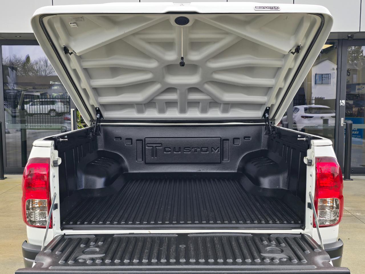 2020 Toyota Hilux