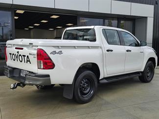 2020 Toyota Hilux - Thumbnail