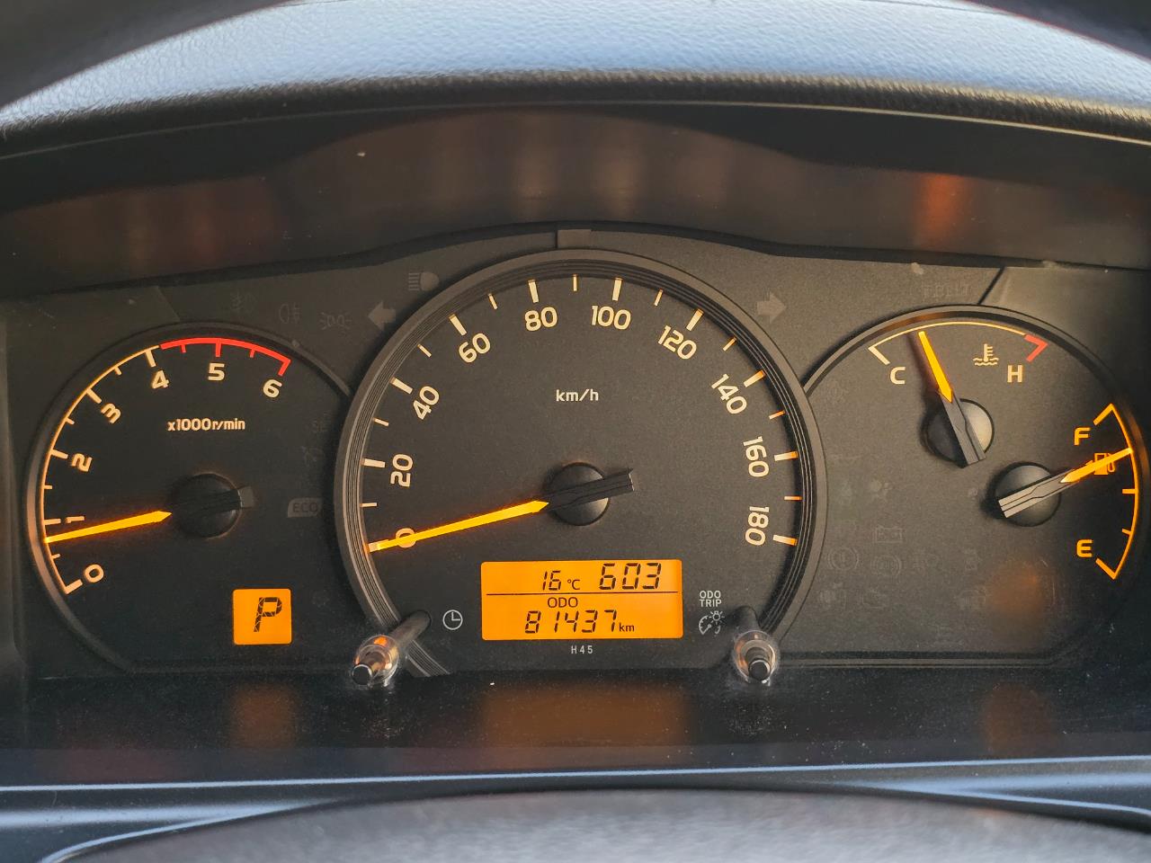 2014 Toyota Hiace