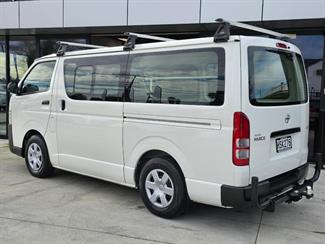 2014 Toyota Hiace - Thumbnail