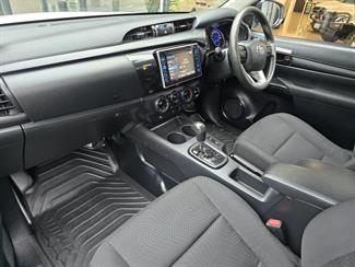 2019 Toyota Hilux - Thumbnail