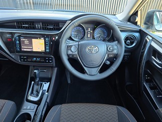 2017 Toyota Corolla - Thumbnail