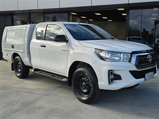 2019 Toyota Hilux - Thumbnail