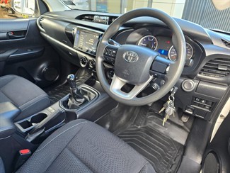 2019 Toyota Hilux - Thumbnail