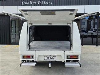 2019 Toyota Hilux - Thumbnail